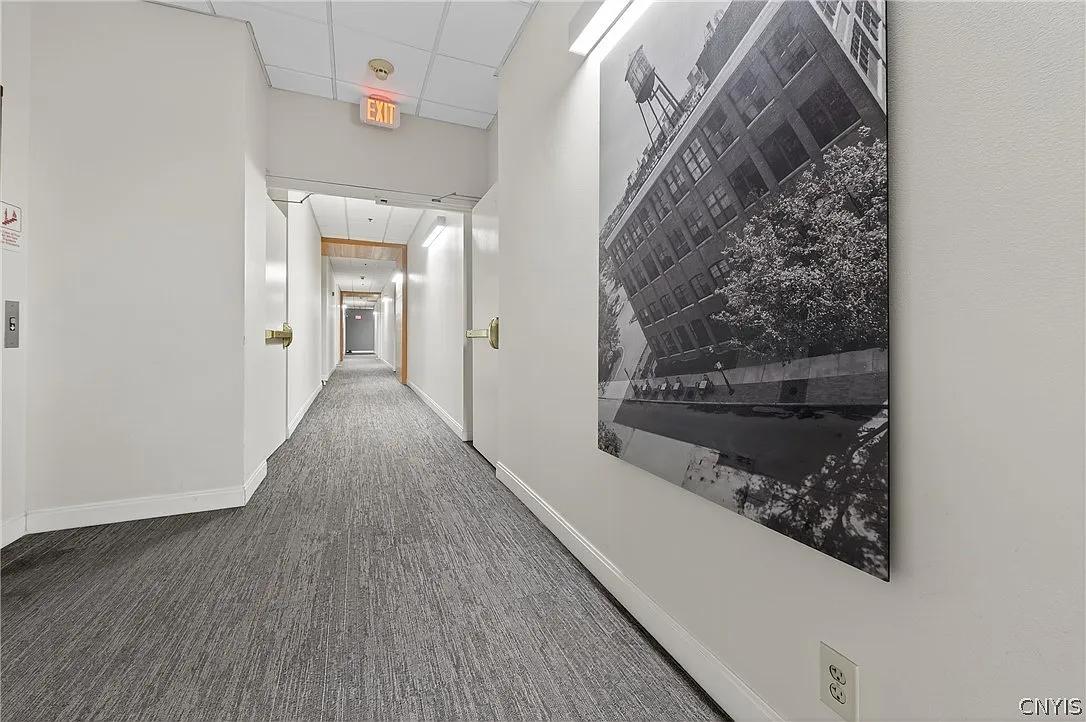 2 bed, 1.5 bath, 1136 sqft, $2,200 — Photo 4