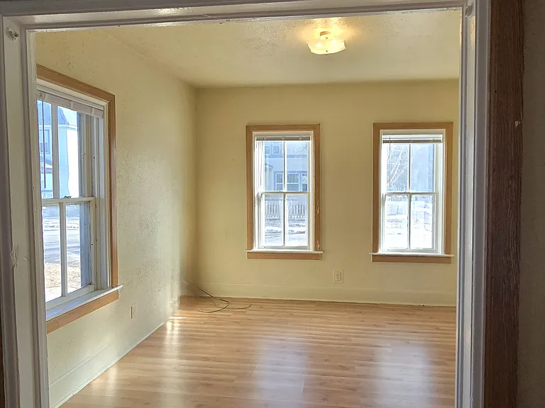 316 Garfield Ave — Photo 5