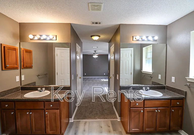 3108 Chrisandra Ct — Photo 19