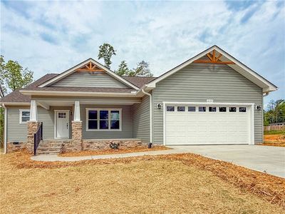 604 S Stribling St, Seneca, SC, 29678