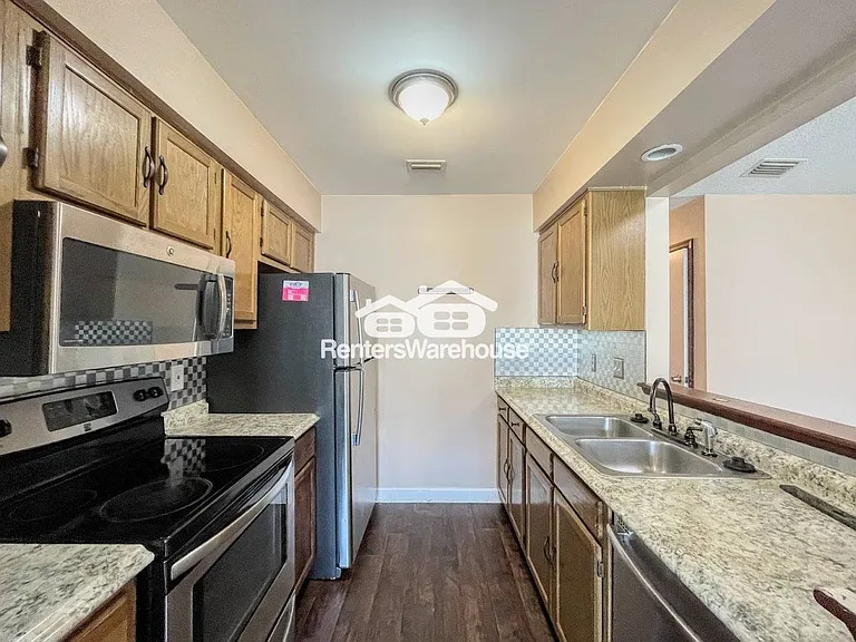 521 Brisa Dr — Photo 9