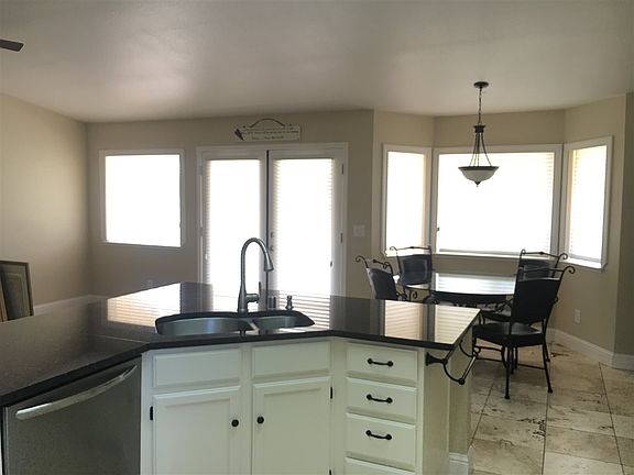 5th image of 1166 Wisteria Dr