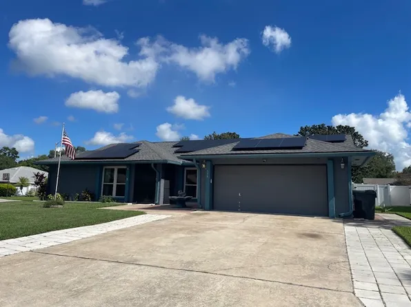 704 Butternut Pl, Lakeland, FL 33813