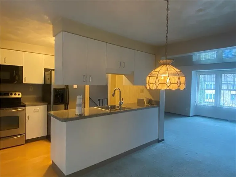 238 Timber Dr — Photo 4