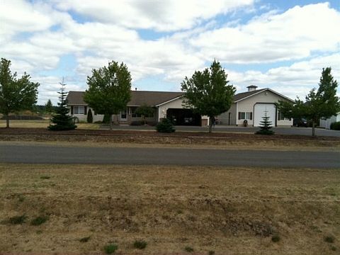 2nd image of 13815 Logez Ct SW