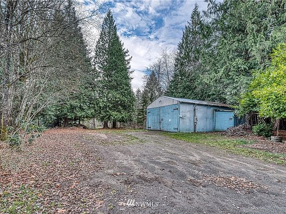 4th image of 9293 Transue Ln SE