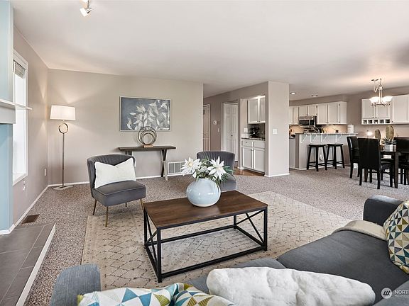 2nd image of 11225 NE 68th Street #2