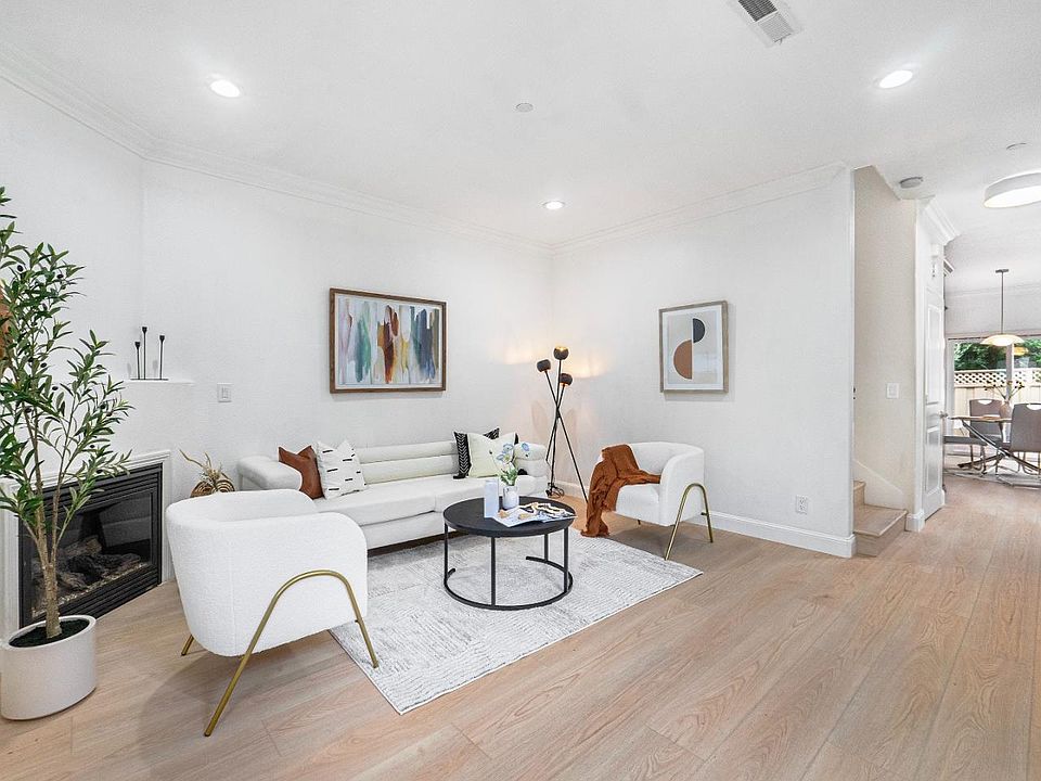 1st image of 489 Boynton Ave #1