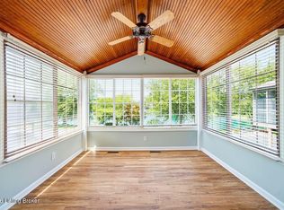 5010 Marina Cv, Prospect, KY 40059