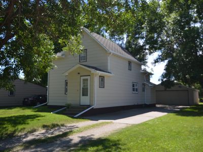 706 S 13th St, Aberdeen City, SD, 57401