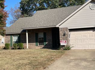 96 N Hills Dr, Greenbrier, AR 72058