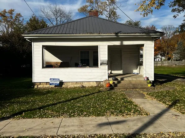 417 Taylor Ave, Charleston, IL 61920