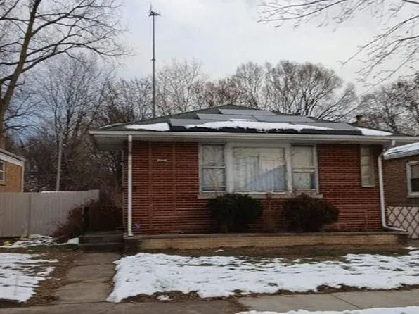 14329 S Hoxie Ave, Burnham, IL 60633