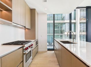 610 Davis St #2808, Austin, TX 78701