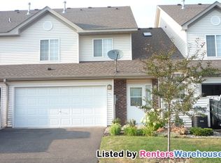 2092 Willow Cir, Centerville, MN 55038