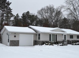 617 S Circle Dr, Mio, MI 48647