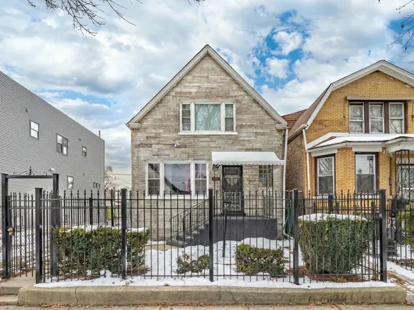 908 N Trumbull Ave, Chicago, IL 60651