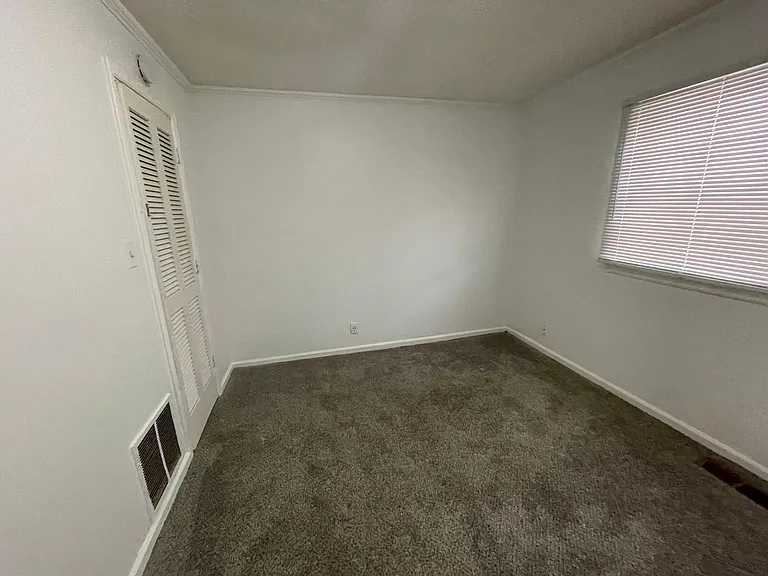 705 S Phoenix Ave #1 — Photo 12
