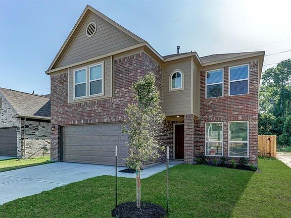 3rd image of 29204 Blackwood Forest St