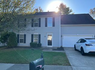 8514 Appledale Dr, Charlotte, NC 28262