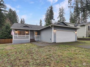 17520 Loop Ln SE, Yelm, WA 98597