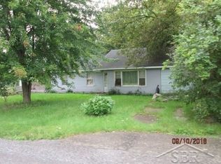 1801 Elsie St, Saginaw, MI 48601