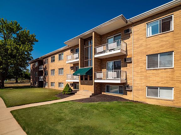 3rd image of 4298 Rocky River Dr #103-314