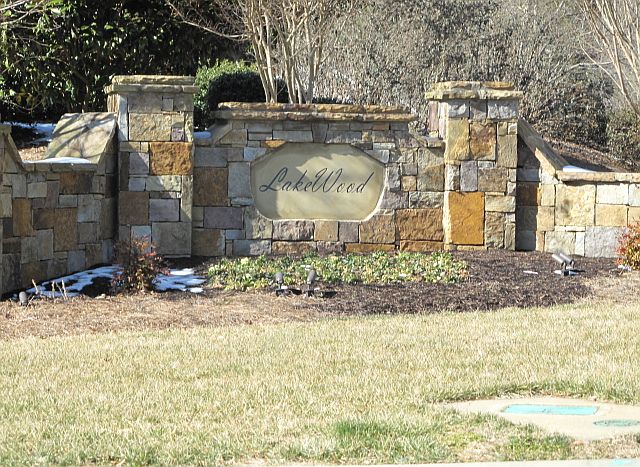 2nd image of Cottonwood Dr Lot 81