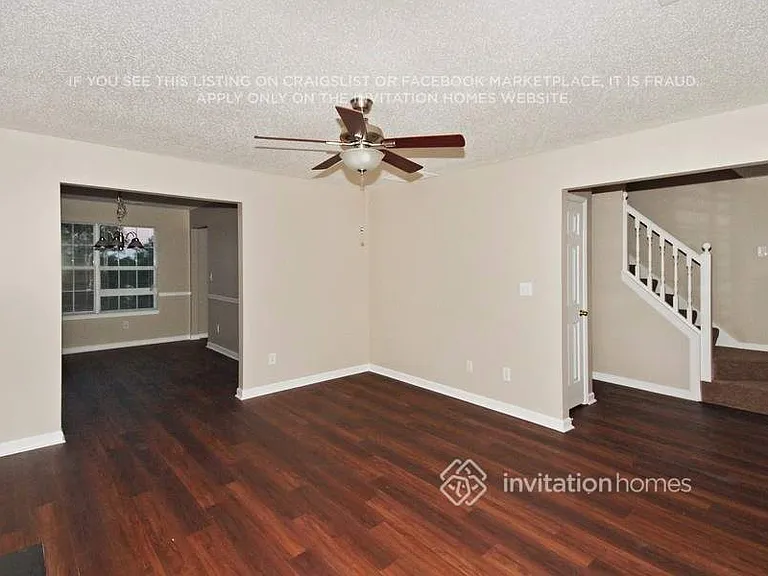 4350 Reserve Hill Xing — Photo 4