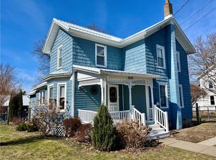 5035 Gray St, North Rose, NY 14516