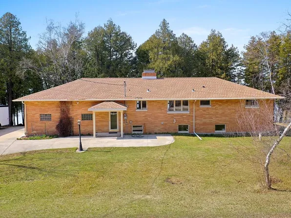 2441 White Star Rd, Brussels, WI 54204