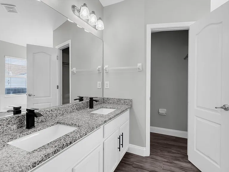 3335 Clover Blossom Cir — Photo 27