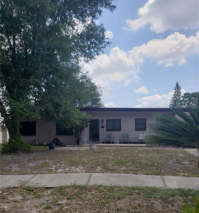 1st image of 43 Areca Dr