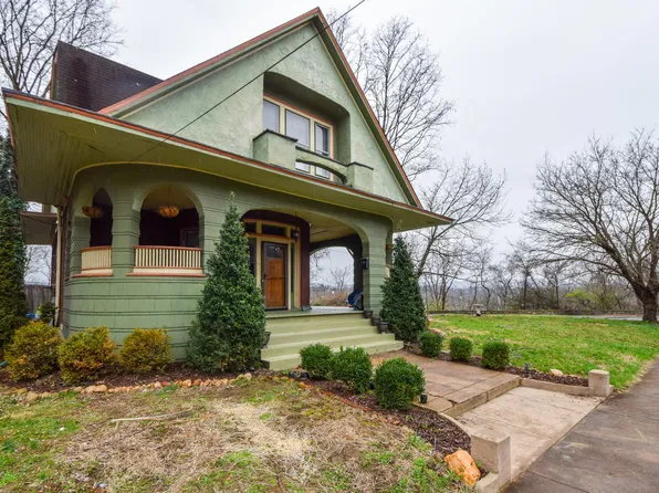 836 Day Ave SW, Roanoke, VA 24016