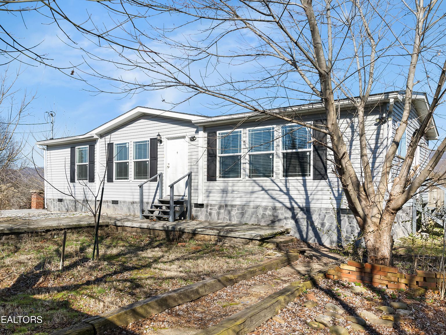 639 Glade Springs Rd, La Follette, TN 37766 Zillow