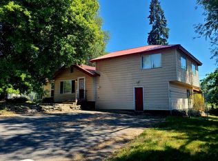 1016 E 3rd Ave, Colville, WA 99114