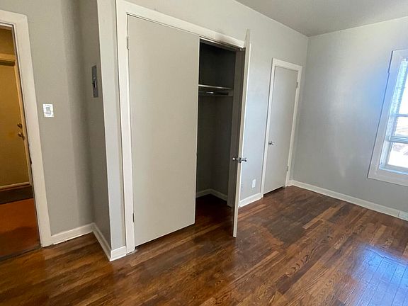 2nd image of 705 N Saint Vrain St #9