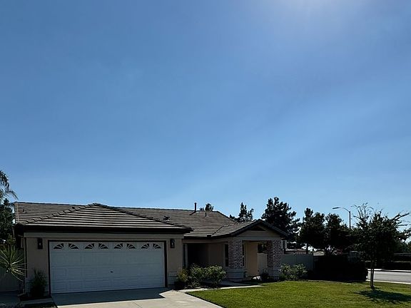 3rd image of 31319 Van Eyck Ct
