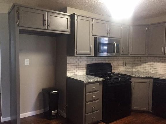Kitchen - new range and microwave