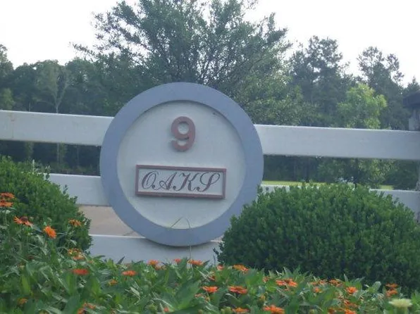 2613 Birchwood Dr, Albany, GA 31721