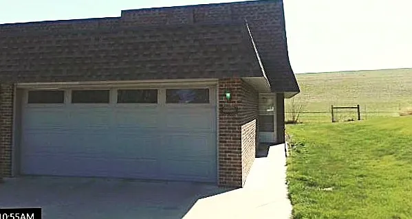 Double garage