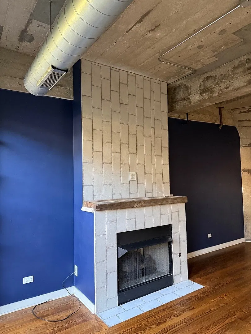 2 bed, 840 sqft, $2,300 — Photo 4