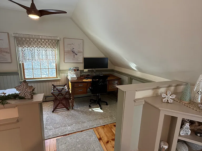 66 Locust St — Photo 8