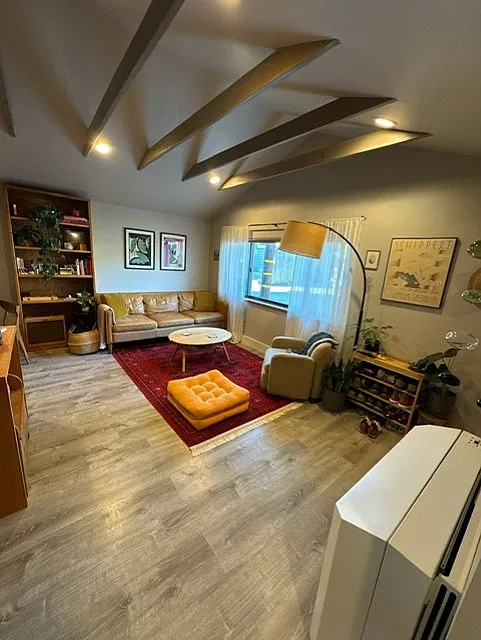 1 bed, 650 sqft, $2,950 — Photo 2