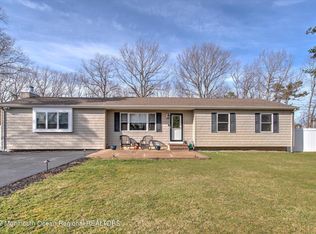 194 Cumberland Ave, Bayville, NJ