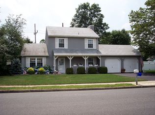 67 Oak Knoll Dr, Brick, NJ 08724