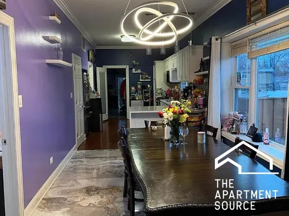 6712 N Clark St #2, Chicago, IL 60626