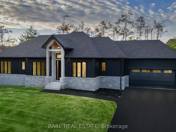 32 Alpine Way, Oro Medonte, ON L0L 2L0