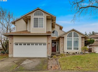 2568 SW Orchard Ct, Gresham, OR 97080