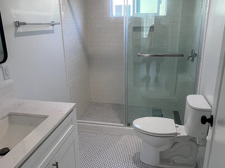 4601 W 1st St #3 — Photo 4